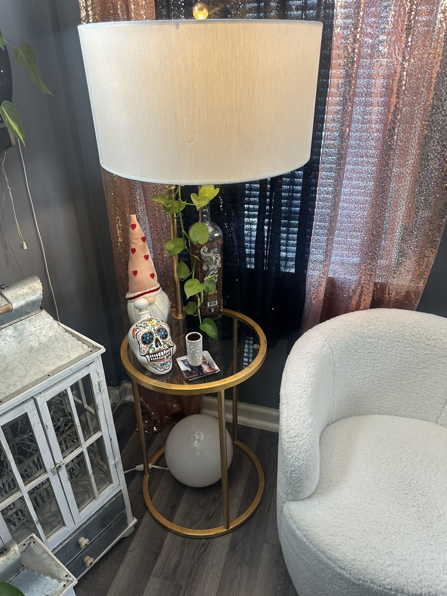 Gold Side Table With Lamp