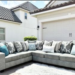 Gorgeous Rooms To Go Sectional Sofa 