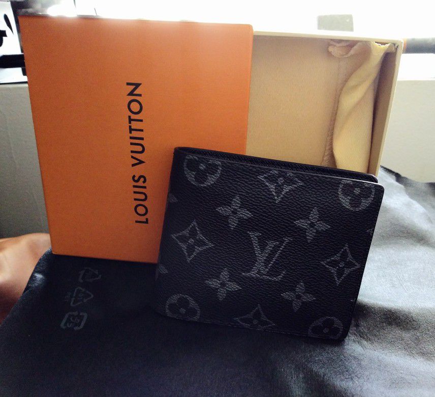 Brand New Louise Vuitton Wallet Card Holder Front Pocket Billetera
