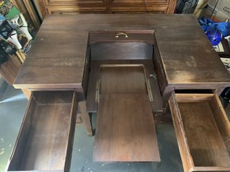 Antique Type Writer Desk (Rucker Fuller Desk Comp.)