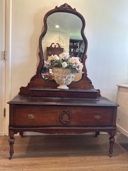 Antique Victorian Dresser with Mirror