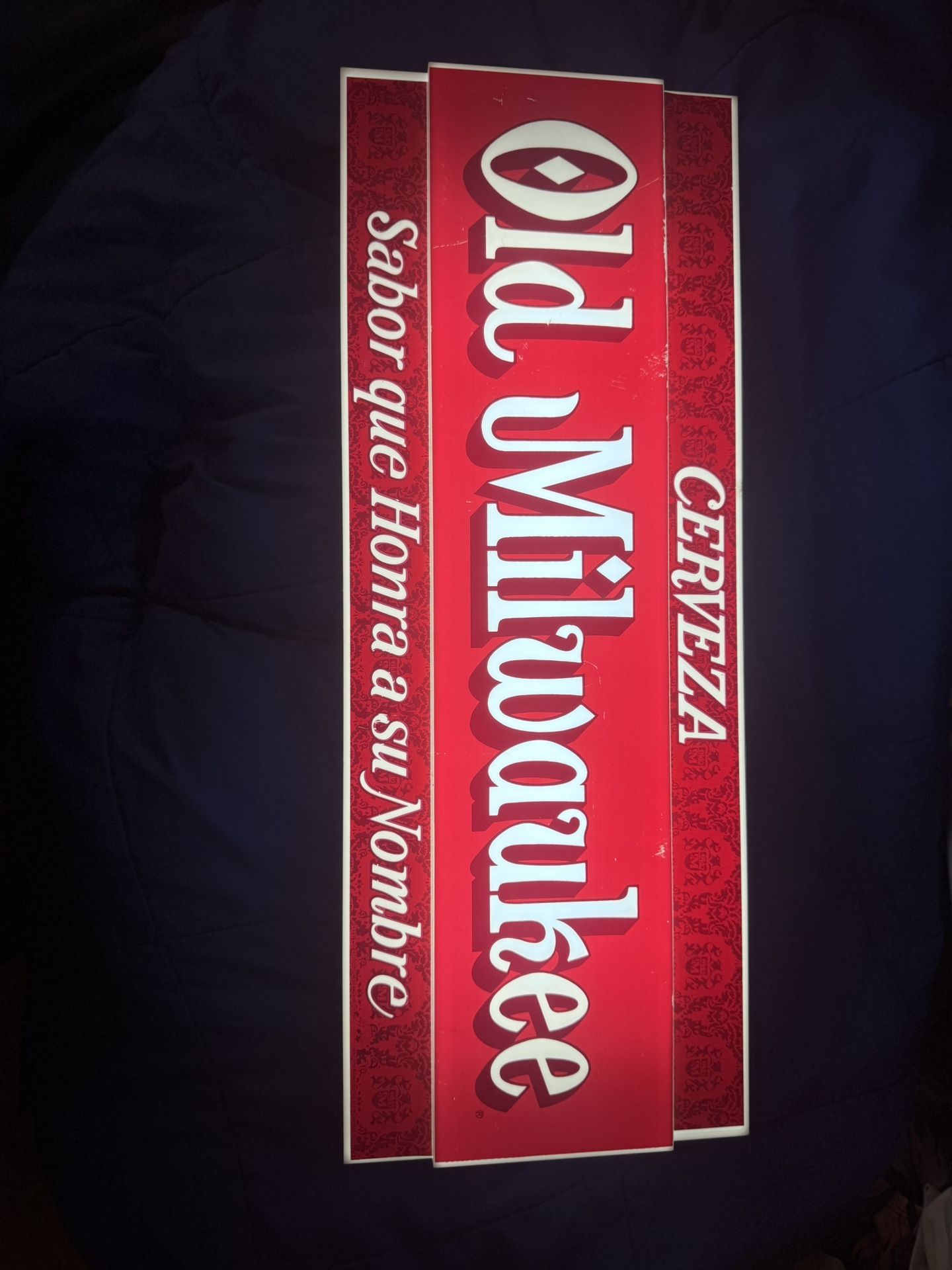 Vintage 1980’s Old Milwaukee Lighted Beer Sign 22" x 8” X 5” Working Condition
