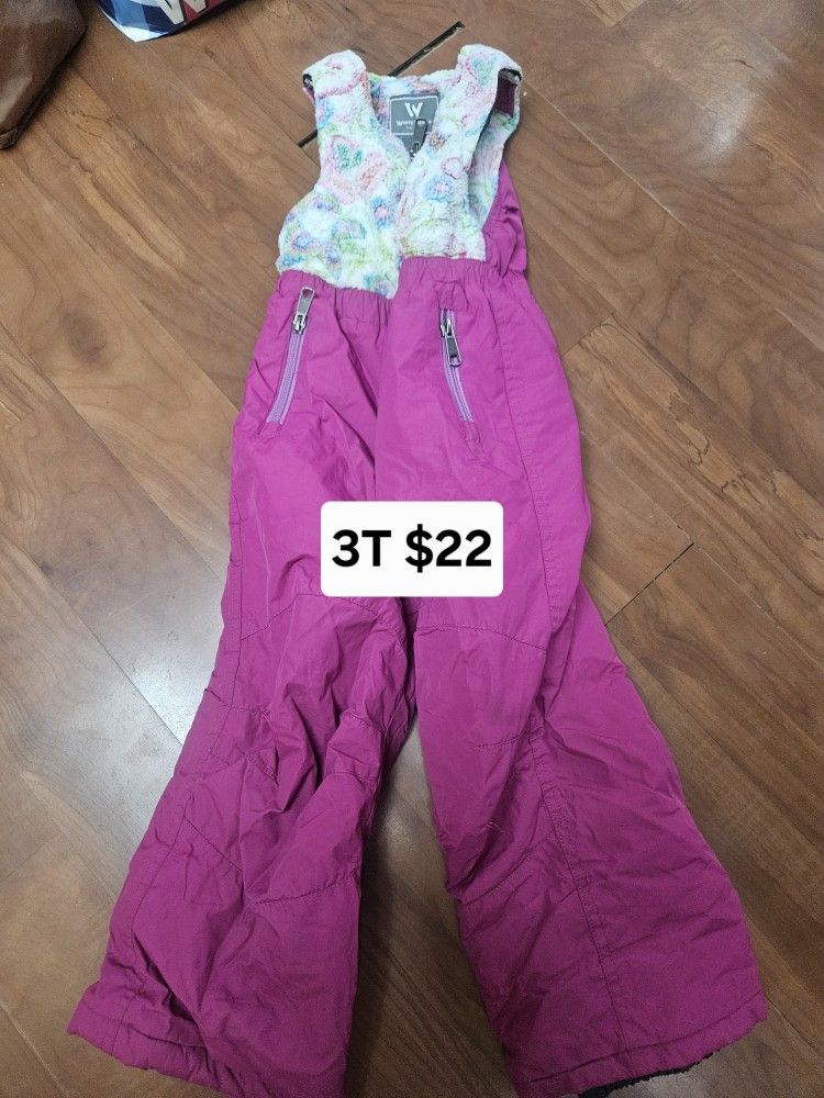 Snow Clothes ☃️ Different Prices