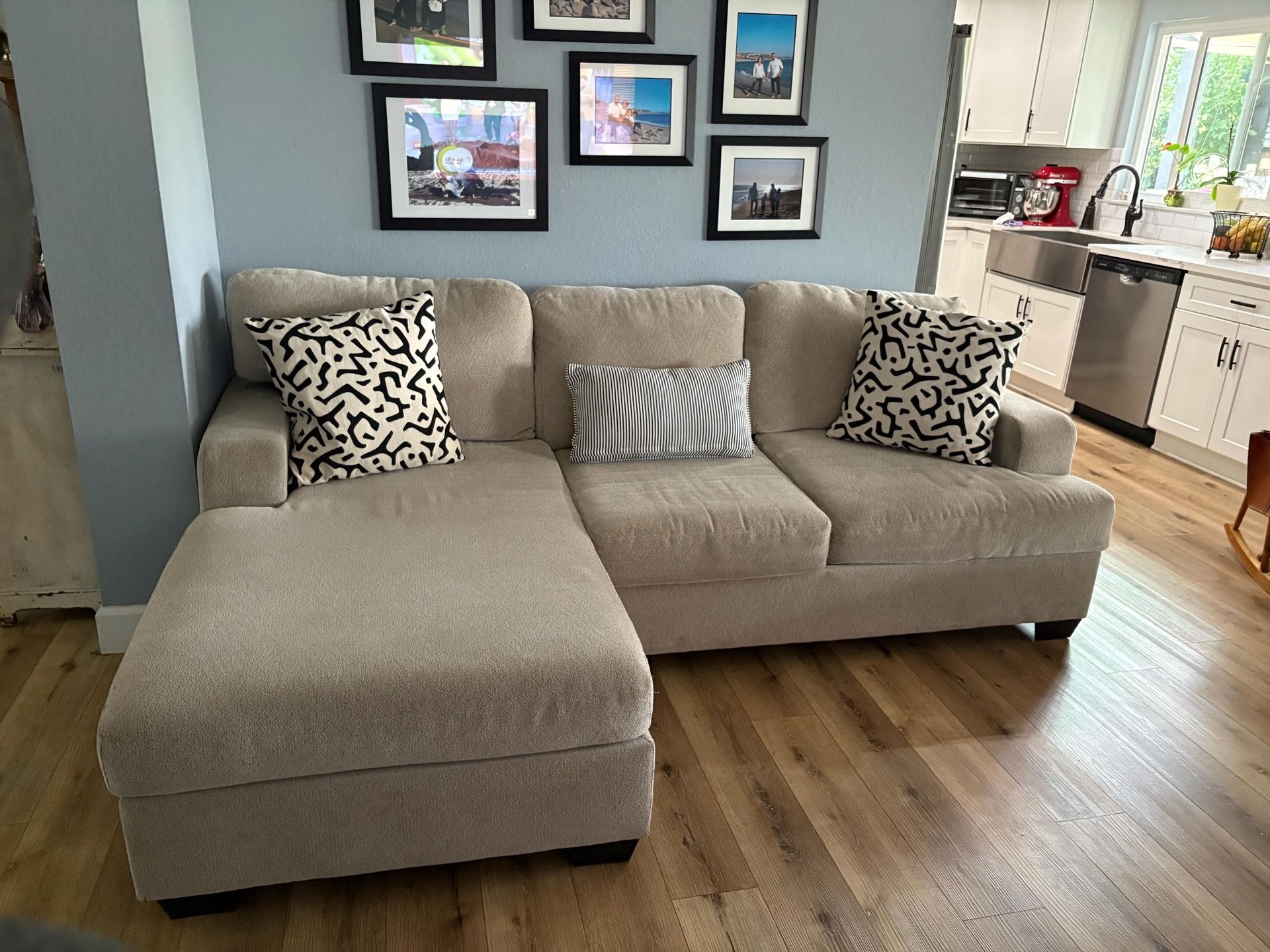 Nice sectional couch