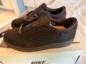 Travis Scott Jordan 1 Velvet Brown size 8.5 new