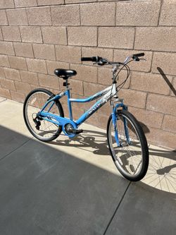 7 SPEED ROAD BIKE READY TO CRUZE TO THE BEACH