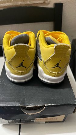 Toddler shoes 5c