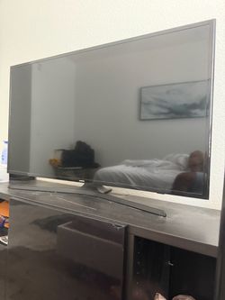 Samsung smart tv 48”