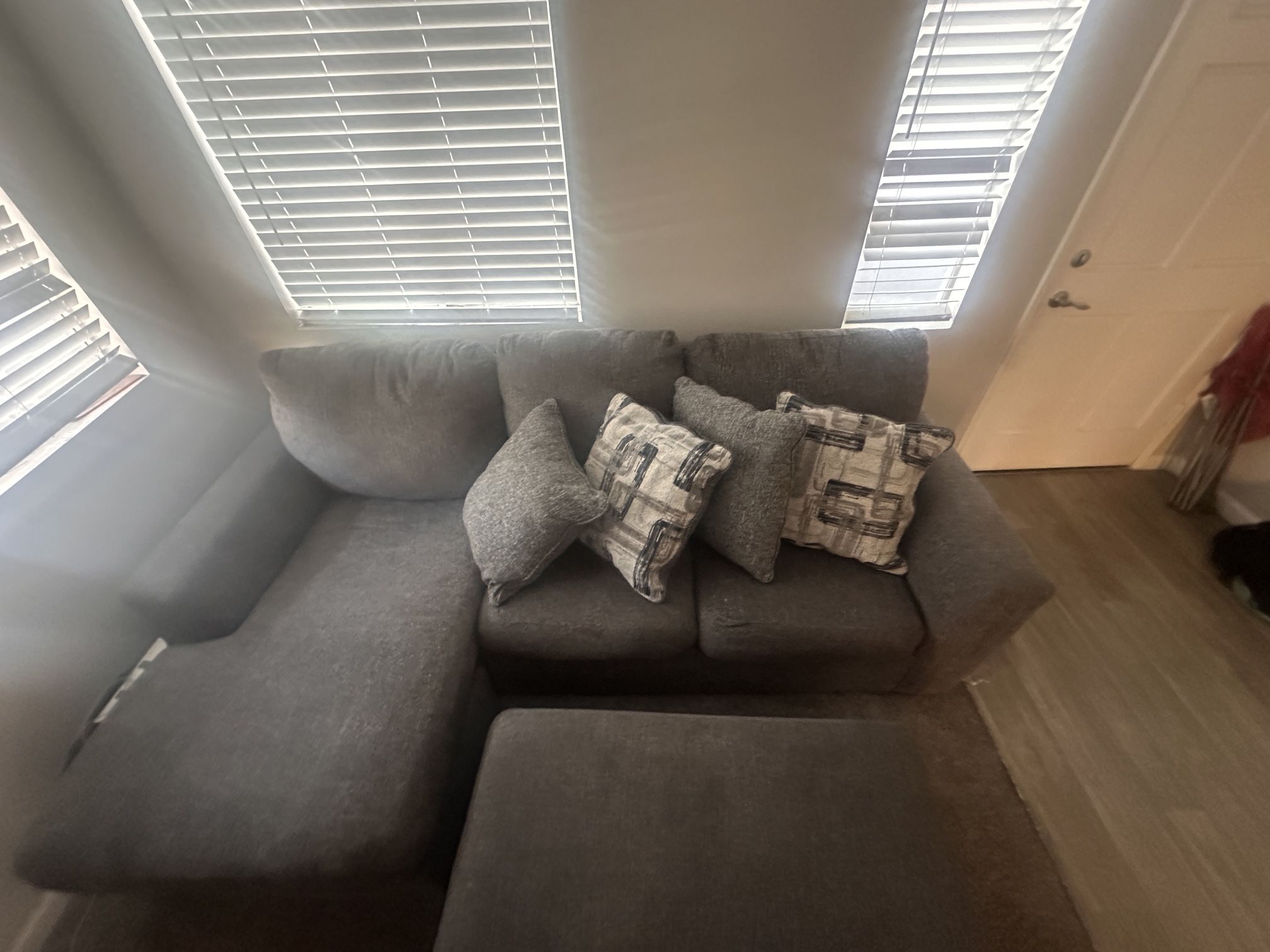 Couch Excellent Condition