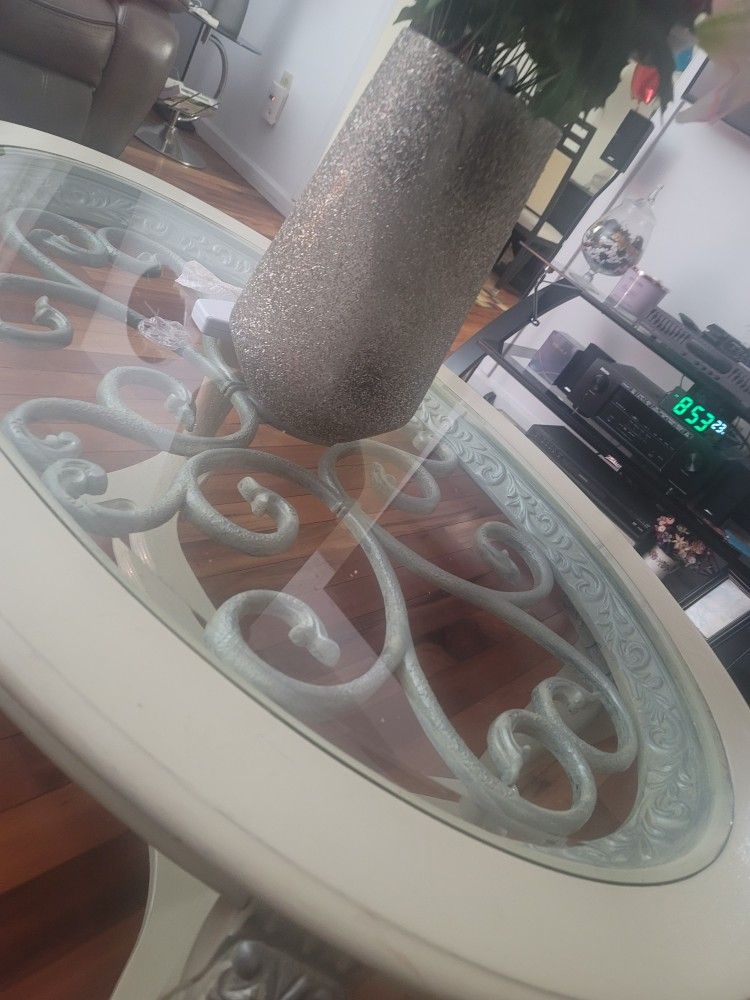 Elegant Table