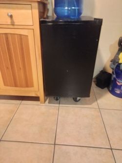 Hisense mini fridge and freezer