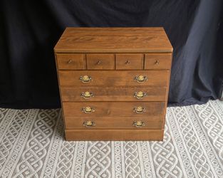 Ethan allen 3 drawer dresser