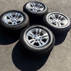(4)18" Chevy Silverado Suburban Tahoe OEM 5912 wheels tires Michelin 265/65/18