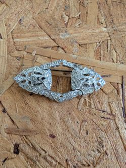 Antique broach