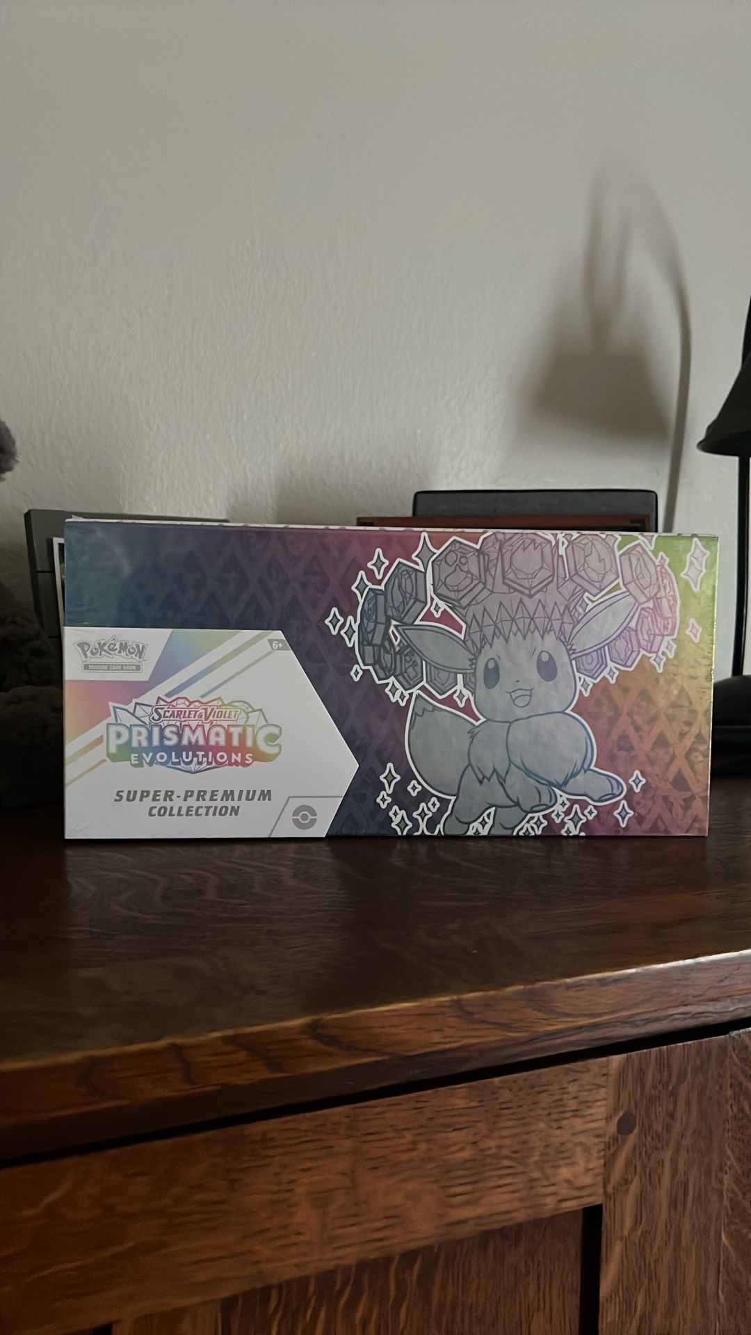 Prismatic evolutions Super Premium Collection