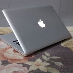 Apple MacBook Pro 13” I5/8GB/256GB SSD $140