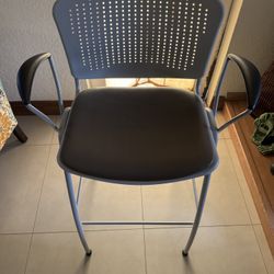 6 30” Leather Bar stools 