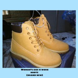 Women's size 8 new work boots