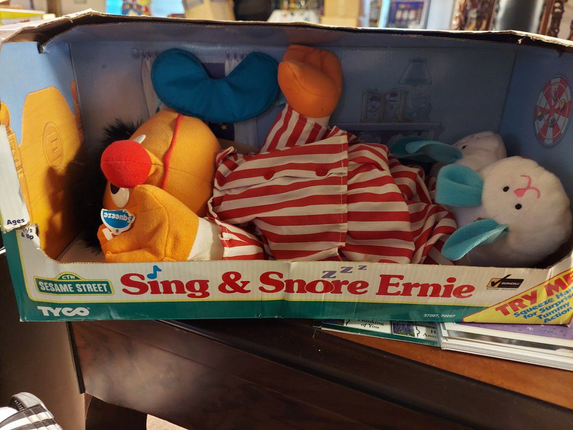 1997 Tyco Sesame Street Sing And Snore Ernie