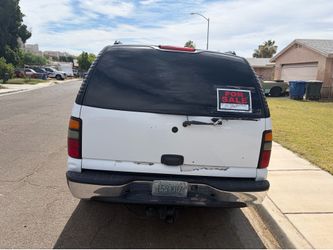 2005  Chevy Tahoe