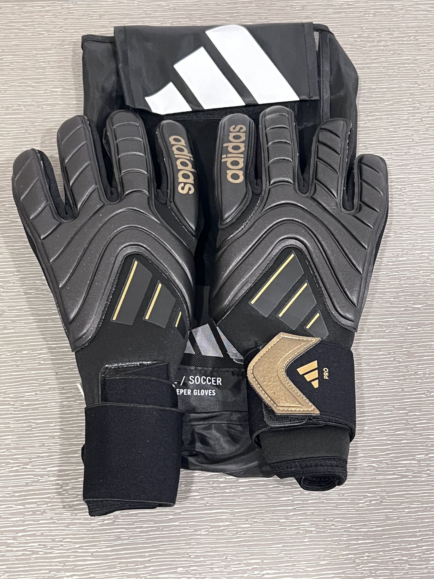 Adidas Copa Pro Goalkeeper Gloves