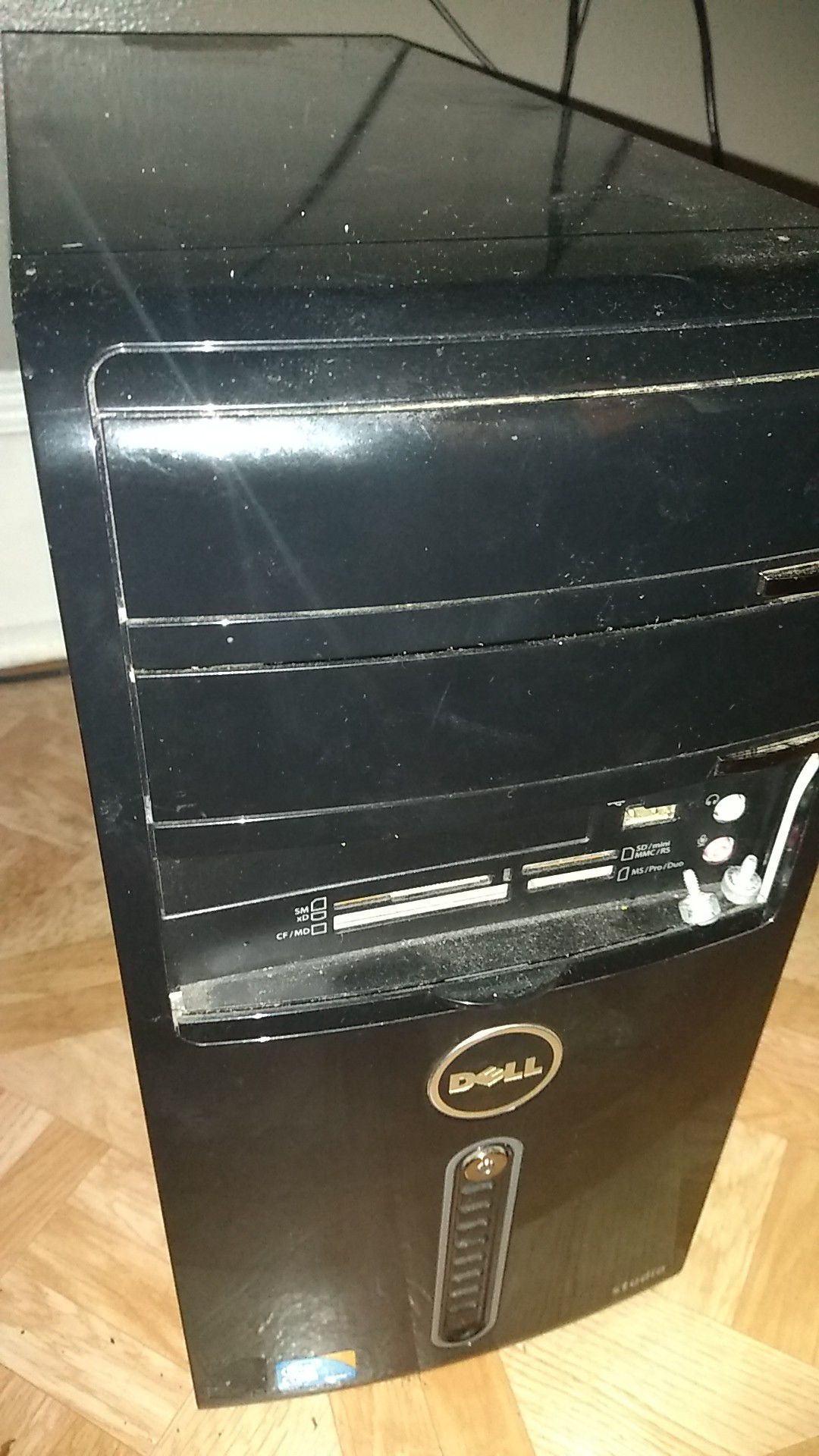 Dell computer $20 runs perfect