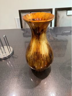 Ceramic Drip-Glaze Vase – Amber & Brown, Bulbous Shape