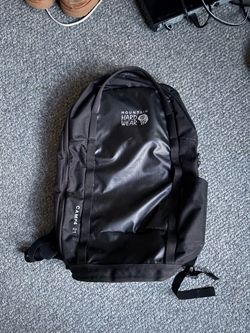 Mountain Hardwear Camp 4 21 Backpack Black Laptop Travel Daypack 21 Liter