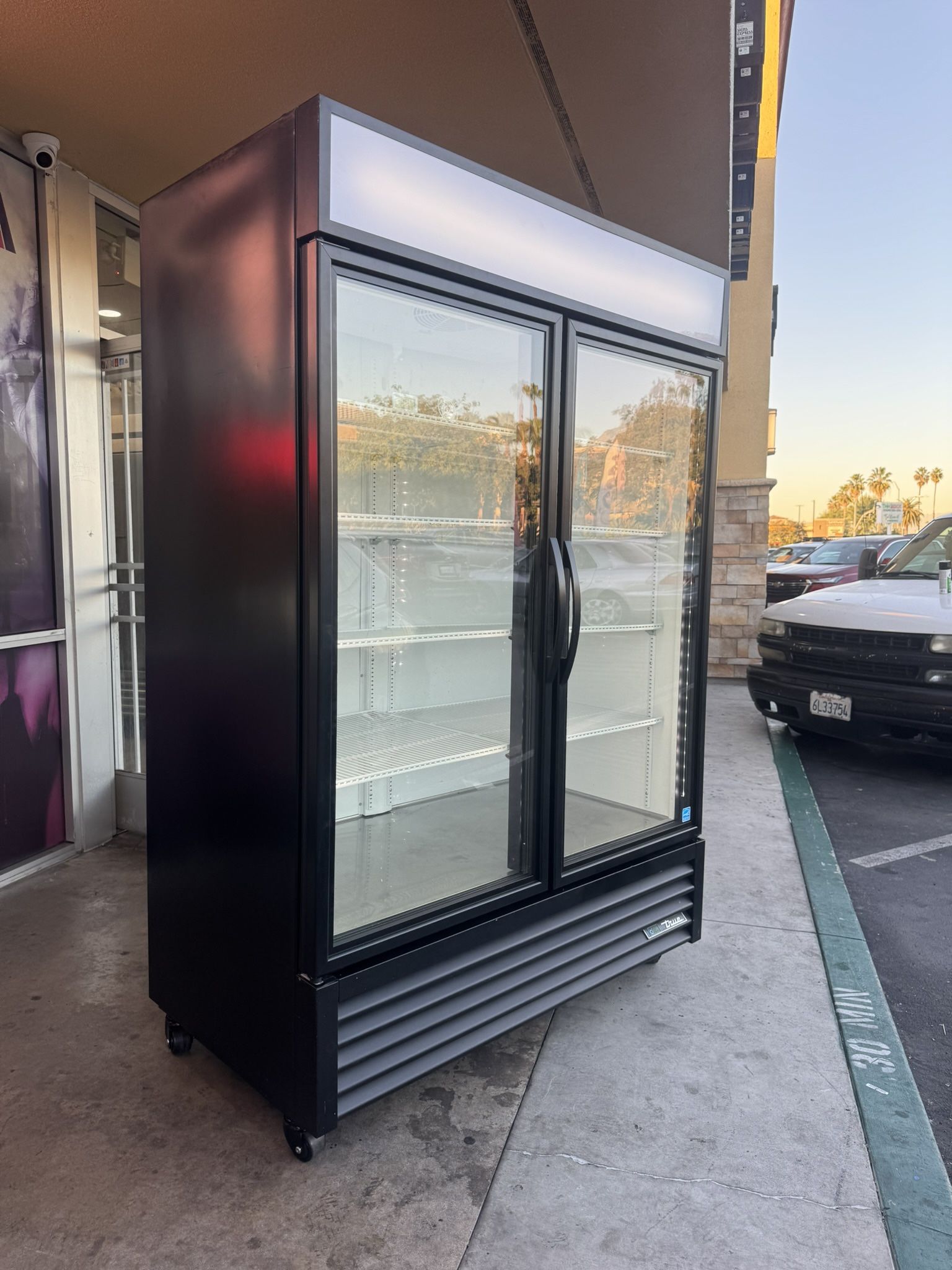 True Commercial Refrigerator LED