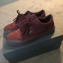 Maroon Vans (OFF THE WALL) 