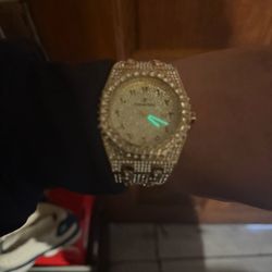 Ap buss down watch