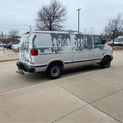 1999 Dodge Ram Wagon