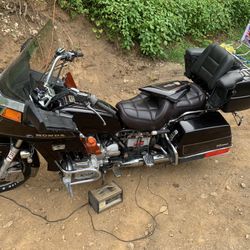 1985 Goldwing Interstate Aspencade