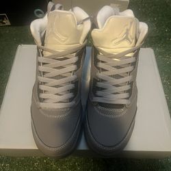 Wolf Grey Retro Jordan 5s Size 7