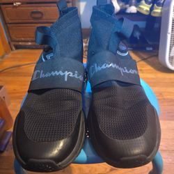 New champion mens shoes
