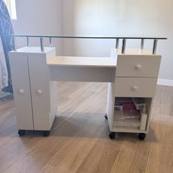 Nail / Vanity Desk 