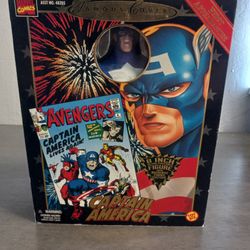 1998 Toy Biz Captain America Action Figure 8 inch New In Box