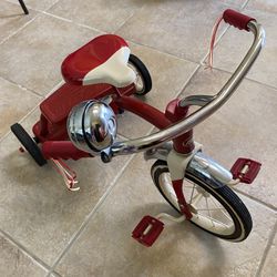 Classic Radio Flyer Tricycle 