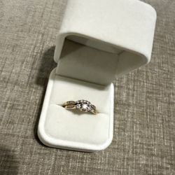 Gold & Diamond Ring & Band Size 11 