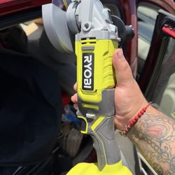 Ryobi 4 1/2 Grinder