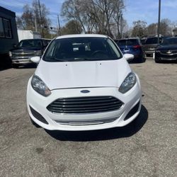 2014 WHITE FORD FIESTA SE Gᗩᔕ ᔕᗩᐯEᖇ HATCHBACK D͜͡E͜͡P͜͡E͜͡N͜͡D͜͡A͜͡B͜͡L͜͡E͜͡ 