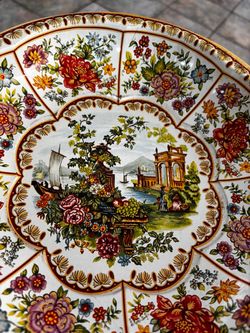 Set of 5 Vintage 1971 Daher Decorated Ware English Metal Trays