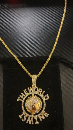 gold plated chain with scarface pendant