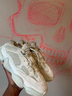 🟢 Heavy Yeezy 500 size 11.5 • R