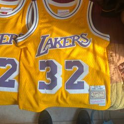 Lakers Mitchell & Ness Swingman Collection Kids