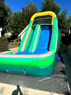 Green waterslide 🌊