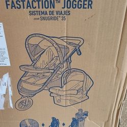 NEW JOGGING STROLLER & CARSEAT 