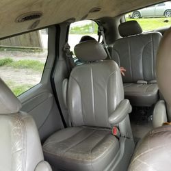 2002 Dodge Grand Caravan