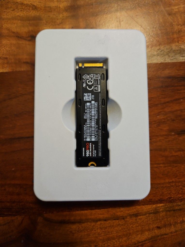 2TB Samsung M.2 SSD with Heatsink