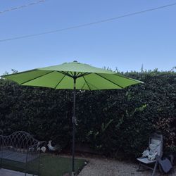 9" FT Market Umbrella Patio Color: Green Base Not Included 